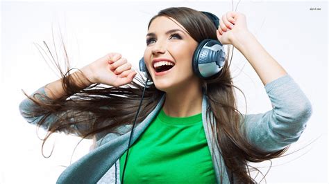Download Happy Girl Listening To Music By Alewis27 Music Girl