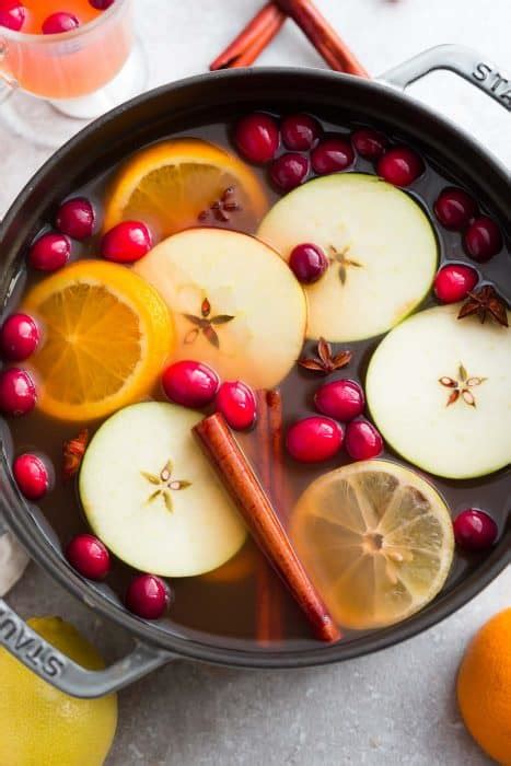 Homemade Apple Cider Recipe Make Your Own Cider In 40 Minutes