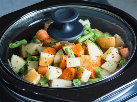 Slow cooker tips for busy weeknights