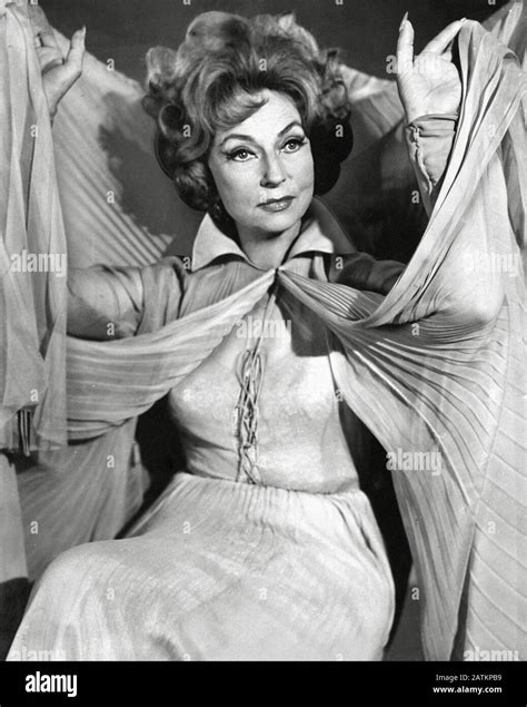 Agnes Moorehead Bewitched Abc Cinema Publishers Collection File Reference