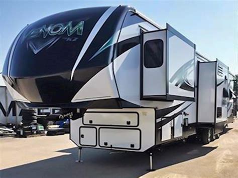 Fifth Wheel Toy Hauler 14 Ft Garage Vehicles For Sale