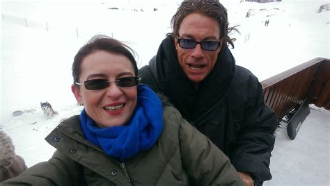 After the tv show was released, bianca got an email from director dominic burns offering her the part of carrie, lead role of his film u.f.o. VIDEO - FOTO Actorul Jean Claude Van Damme filmează o nouă ...
