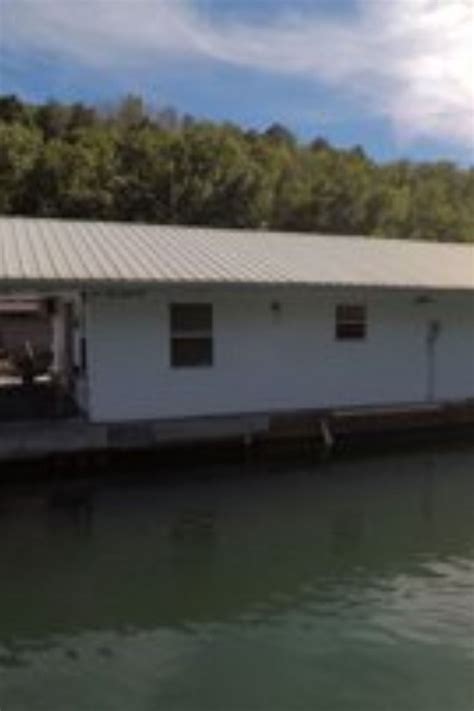 Kentucky, indiana, tennessee, and mississippi. Boat For Sale | Boats for sale, Used houseboats for sale ...