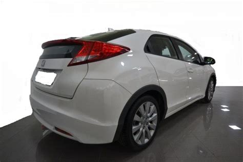 The honda civic has always been a strong player in the hatchback sector and, even against some very strong competition, the latest model is an attractive. 2013 Honda Civic 1.8i VTEC Sport 5 door hatchback - Cars ...