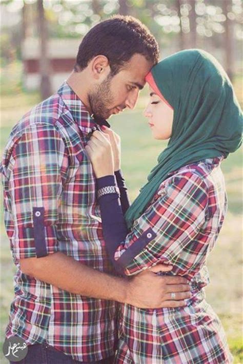 Cute And Romantic Muslim Couple Cute Muslim Couples Romantic Couples