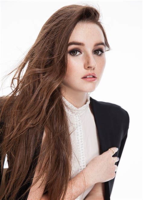 Quick Fire Questions With Kaitlyn Dever Vanity Fair