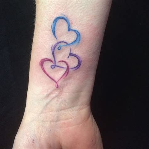 In hawaiian culture 'ohana means family. color heart triple heart #fingertattoos | Tattoos for ...