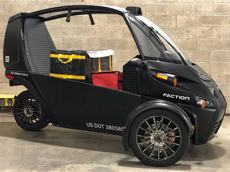Arcimoto Trials Driverless Delivery Pod Based On Three Wheeled Electric Fuv