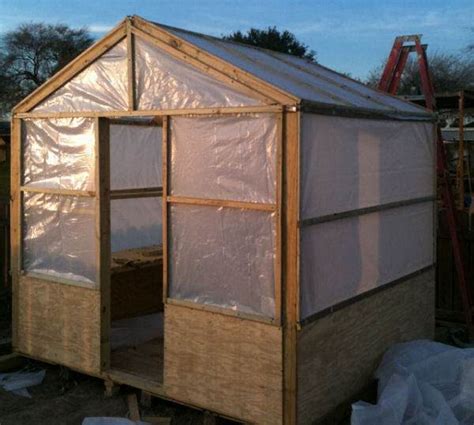 Free Greenhouse Plans DIY