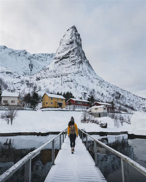 Exploring The Lofoten Islands In Norway ‣ Angelaliggs Travel Blog