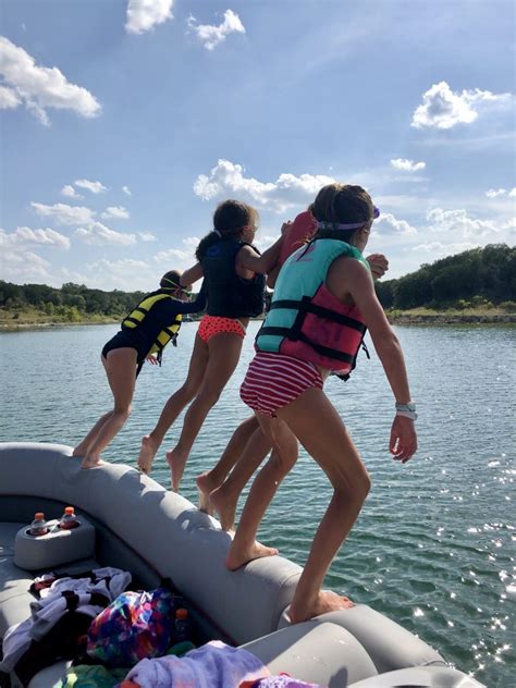 Kids Birthday Boat Party Austin Boat Rentals On Lake Austin And Lake
