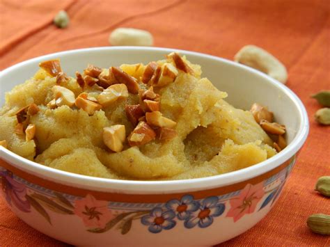 Blend With Spices Besan Ka Halwa ~ Indian Gram Flour Pudding Recipe