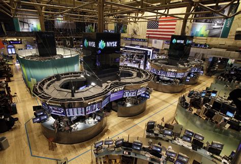 Intercontinentalexchange To Buy Nyse For 82b Cbs News