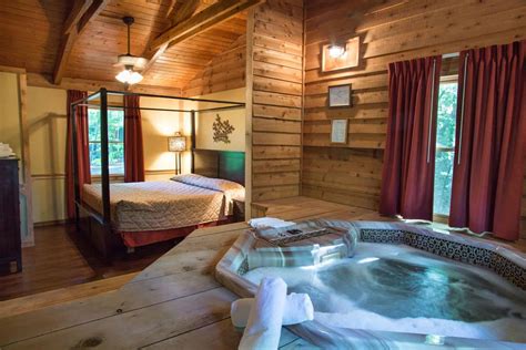 Honeymoon Hot Tub Cabin In Dahlonega Forrest Hills Resort