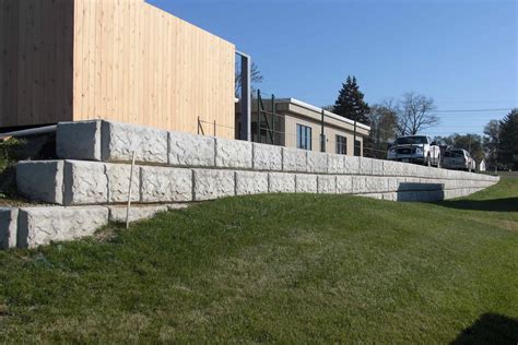 Large Concrete Retaining Wall Blocks Weight Wall Design Ideas