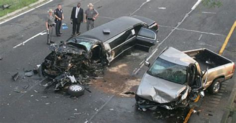 20 people killed in new york limo crash on the way to a wedding