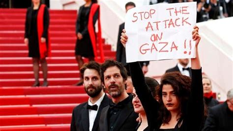 ممثلة لبنانية تصرخ من مهرجان كان أوقفوا الهجوم على غزة