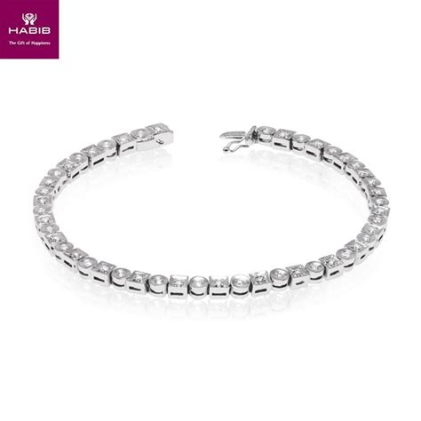 Check out the all latest designer collection of diamond bracelets that match your life style with free insured shipping, easy returns, emi option and much more. HABIB Bluemoon Diamond Bracelet | Shopee Malaysia