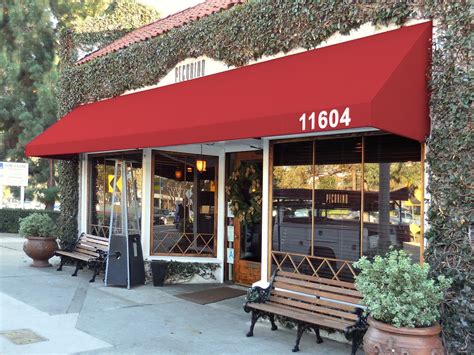 Commercial Awnings By Superior Awning 800 780 0201 Restaurant