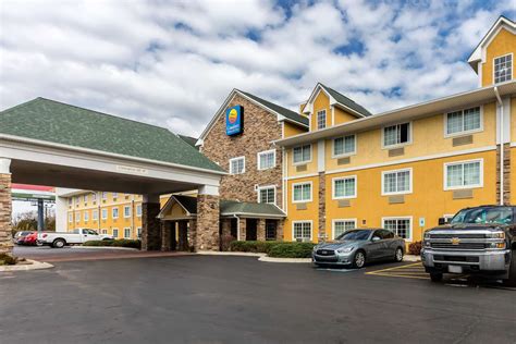 Comfort Inn And Suites Antioch I 24 Exit 59 Tn See Discounts