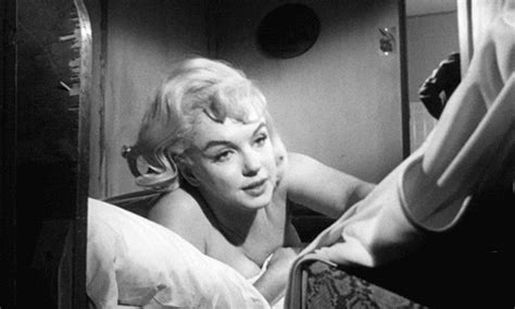 Marilyn Monroe Gif Find Share On Giphy