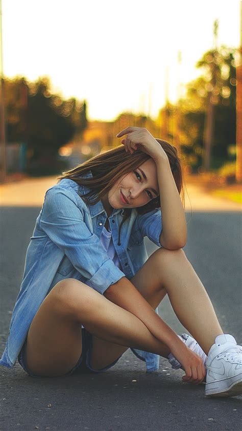 Beautiful Girl In Shorts Sneakers Urban Beauty Iphone Wallpaper