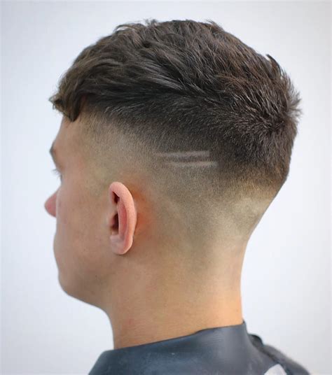 The trend of shaved sides haircuts was highly common in 1980's and now it's getting popular again between men as well as you can even shave all around for a buzz or crew cut for extra simplicity. 17 Cool Shaved Sides Haircuts (2021 Trends)
