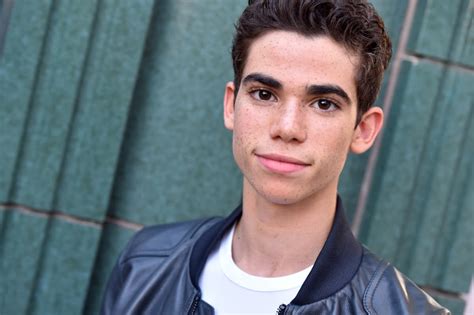In Memoriam A Look Back At Cameron Boyce On ‘jessie
