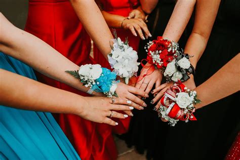 The Perfect Prom Planning Checklist For A Night No One Will Forget