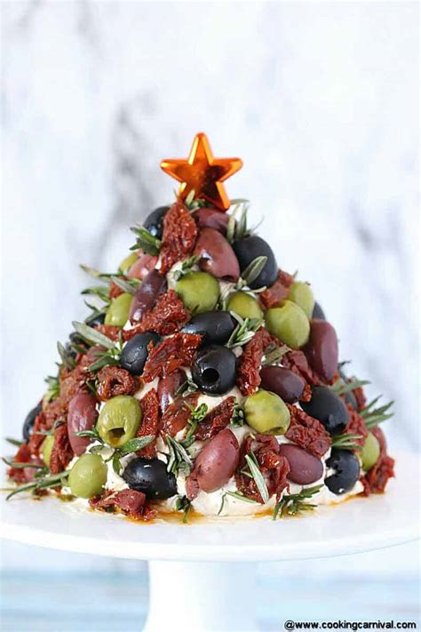 Then you can arrange food in rows like a decorated christmas tree for a beautiful display that looks fancy but is actually super easy to accomplish! Easy Cheesy Christmas Tree Shaped Appetizers - The Kitschy The Bad And The Ugly 18 Vintage ...