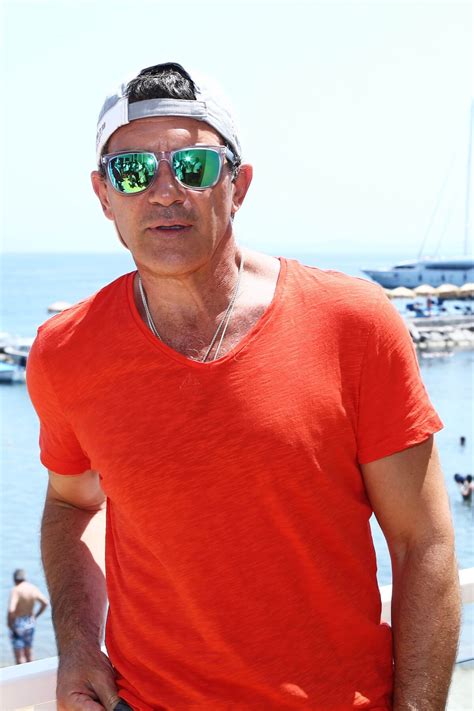 Photo Antonio Banderas lors d un photocall au festival du film à Ischia le juillet