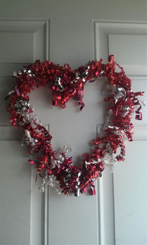 Valentines Day Curly Ribbon Wreath Wreath Crafts Wreaths Ribbon Wreath