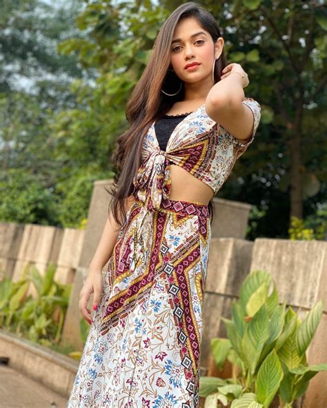 Jannat Zubair Hot And Sexy Photos Pictures Gallery