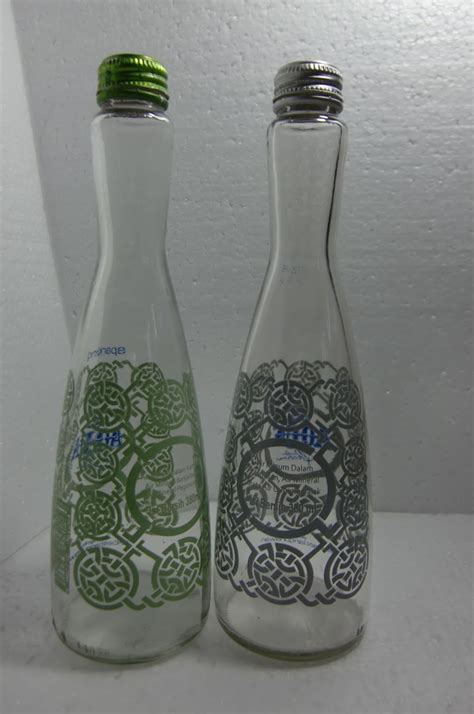 Cilegon Antik Sepasang Botol Aqua Desing By Sebastian Gunawan