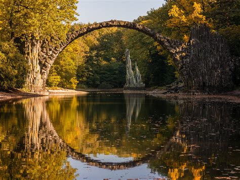 Devils Bridge Of Germany Rakotzbrücke Im Kromlauer Park Flickr