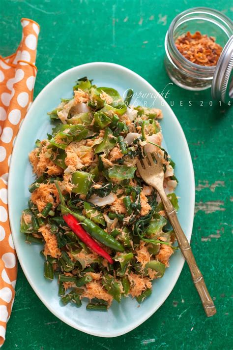 Kalau kamu penasaran pingin membuatnya langsung, berikut ada 2 resep urap sayuran. Resep Urap-urap Sayur (Java style vegetables salad) - Cooking Tackle