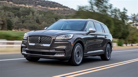 Heres What Its Like To Road Trip In A 2021 Lincoln Aviator Gt Phev