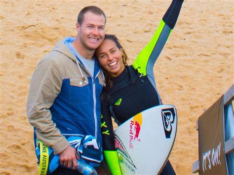 Jun 07, 2021 · joan duru and sally fitzgibbons have taken out the 2021 isa world surfing games at la bocana in el salvador. Sally Fitzgibbons on NRL star Trent Merrin's impact on her ...