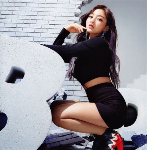 10 Sexiest Outfits Of Twices Jihyo That Onces Cant Get Out Of Their