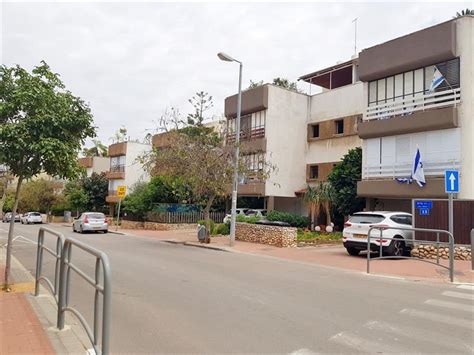 חדשות ופוליטיקה, פלילי ומשפט, תרבות ופנאי, צעירים וחינוך, קולינאריה, תרבות ועוד. דירת גג 5 חדרים בפייס 13 ראשון לציון | PROFIT | דיאנה אבירם | בעלים ומנכל"ית במשרד לייעוץ נדל"ן ...