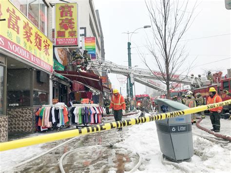 No Injuries After Fire Breaks Out In Chinatown Citynews Toronto