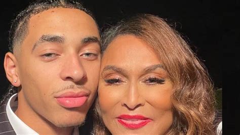 Beyonce Fans Shocked As Nephew Julez Smith 18 Looks Totally Unrecognizable And All Grown Up