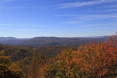 The Best Places to Retire in North Carolina - AllTheRooms - The