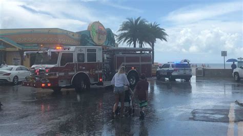 Man Struck By Lightning On Clearwater Beach — 8 Hurt