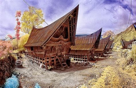 Makna lukisan dan hiasan rumah adat batak. Rumah Adat Sumatera Utara Batak Toba - Gambar Rumah Adat ...
