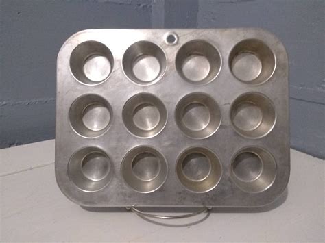 Mini Muffin Pan 12 Cup Cupcake Tin Vintage Mirro Aluminum Baking