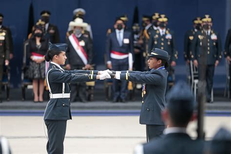 Ceremonia De Graduación De Los Alféreces De La Escuela De Oficiales De