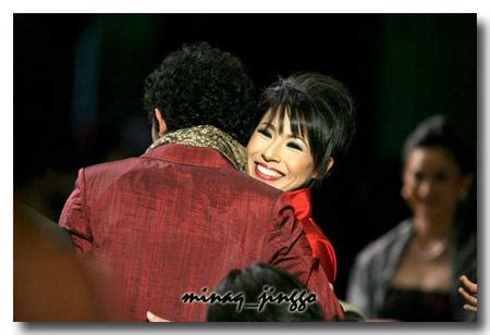 Saya kesal dan kecewa apabila ramai pihak yang menuduh saya sebagai punca perpisahan nabil dan irma. Gambar Detik Irma Dipeluk Nabil di ABP 2008 | Sensasi ...
