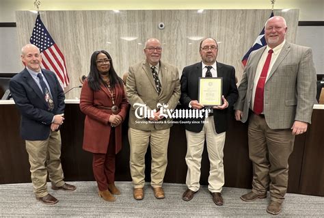 Commissioners approve new website | Navasota Examiner