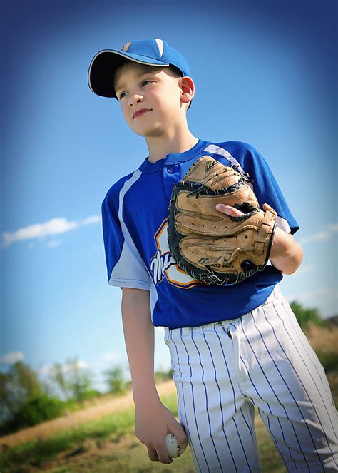 Batter Up Eight Things To Consider When Your Child Plays Youth Sports